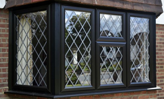 windows on the front of a house